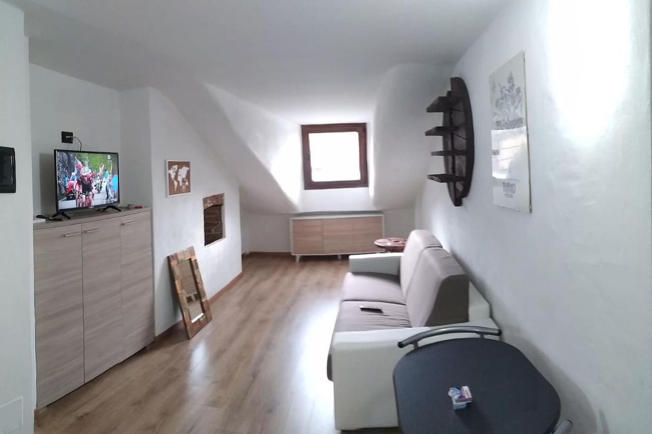 Mansarda Al Valentino Apartment Turin Exterior photo